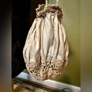 Original 1920’s, silk, flapper, drawstring handbag.